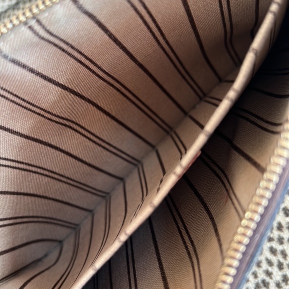 Neverfull Pouch/wristlet Monogram Pivone - Picture 4 of 7